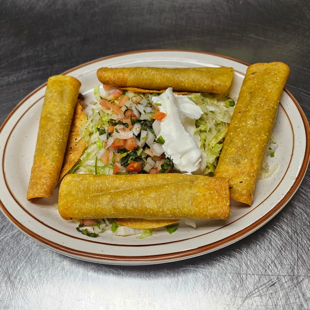 Flautas.